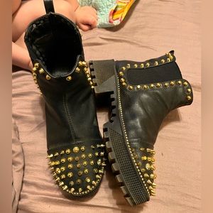 Cape Robbin studded shoes